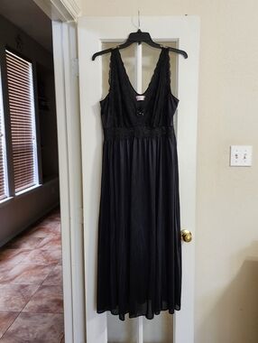 Shadowline Black Lace Nightgown 2X Silhouette 31737 Maxi Slip